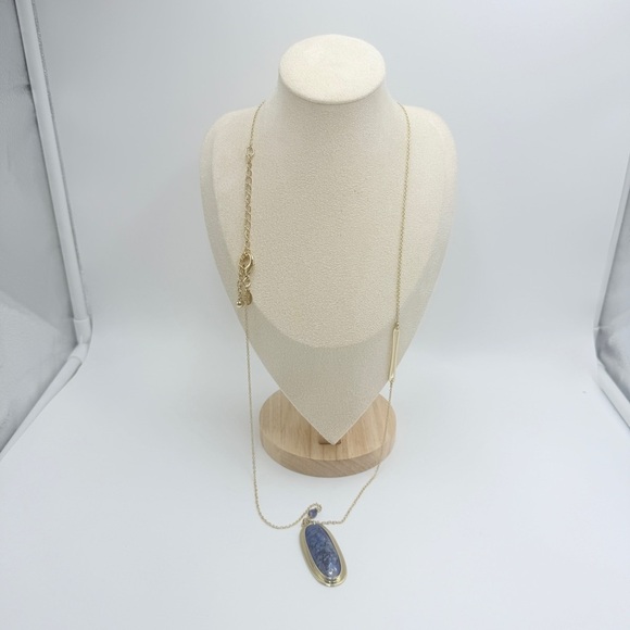 Chico’s Gold Tone Long Blue Pendant Necklace - Picture 4 of 10